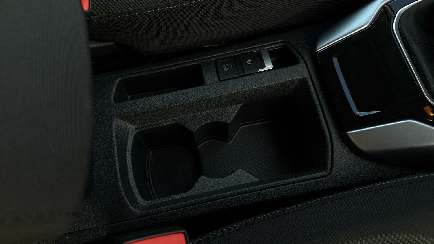 Used Volkswagen T-Roc 2025 for sale - 77323784: Photo 45