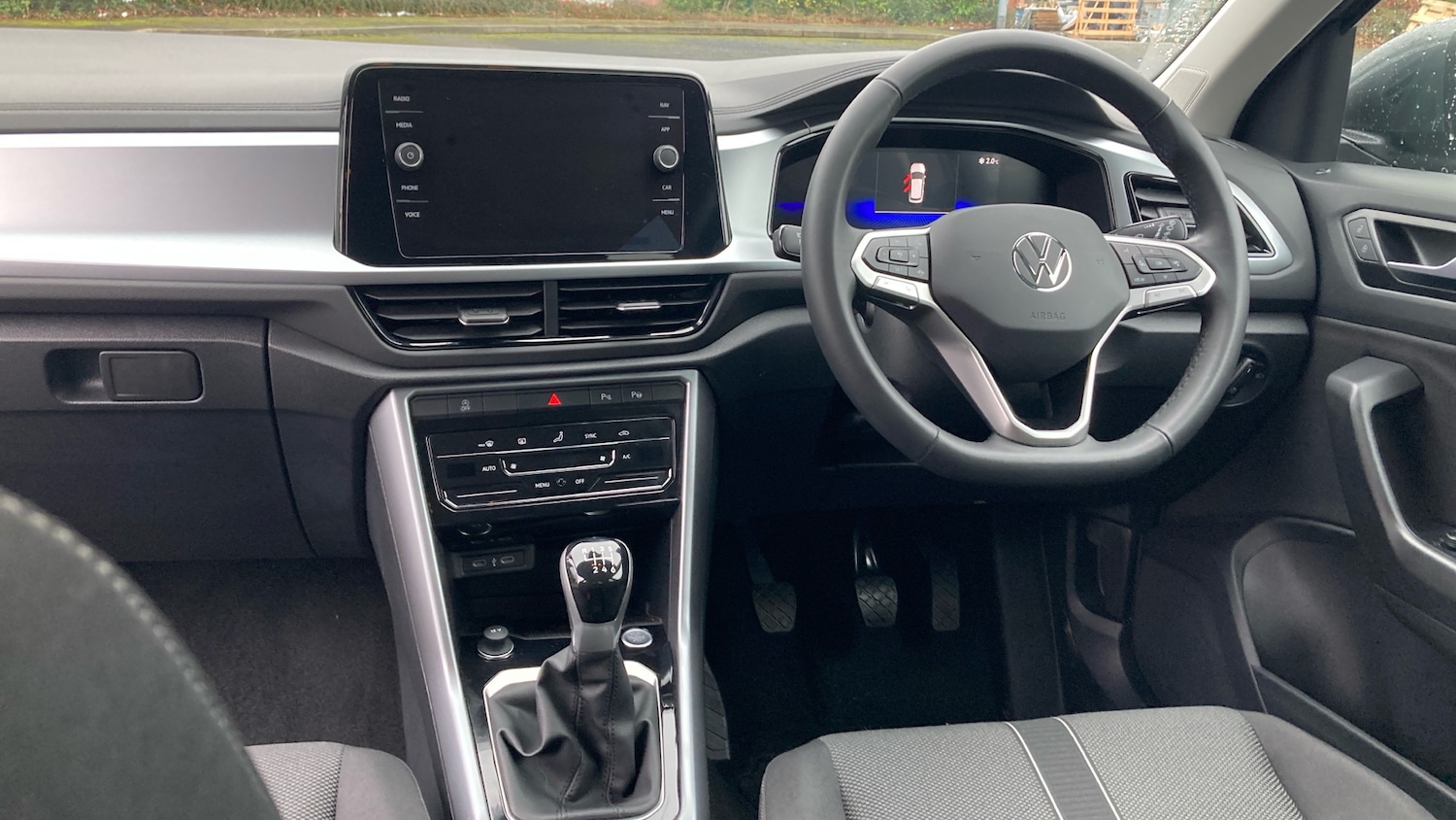 Used Volkswagen T-Roc 2025 for sale - 77902296: Photo 10