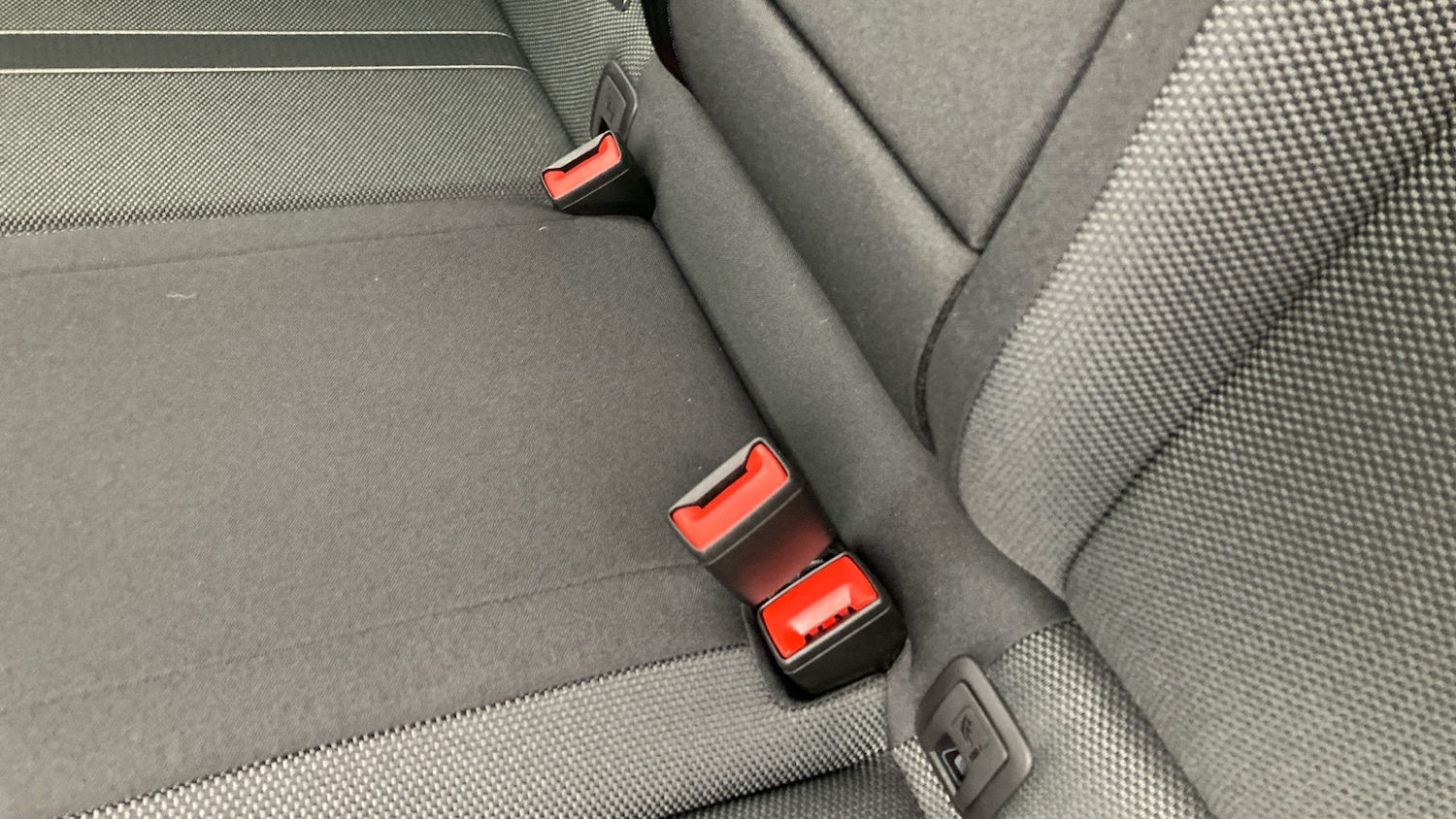 Used Volkswagen T-Roc 2025 for sale - 77902296: Photo 17