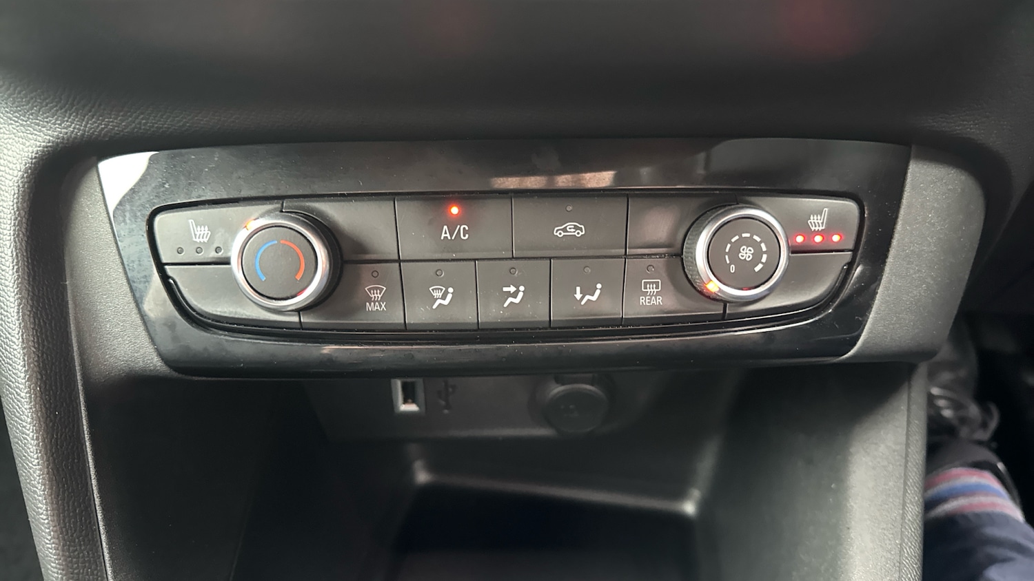 Used Vauxhall Corsa 2020 for sale - 77337481: Photo 35