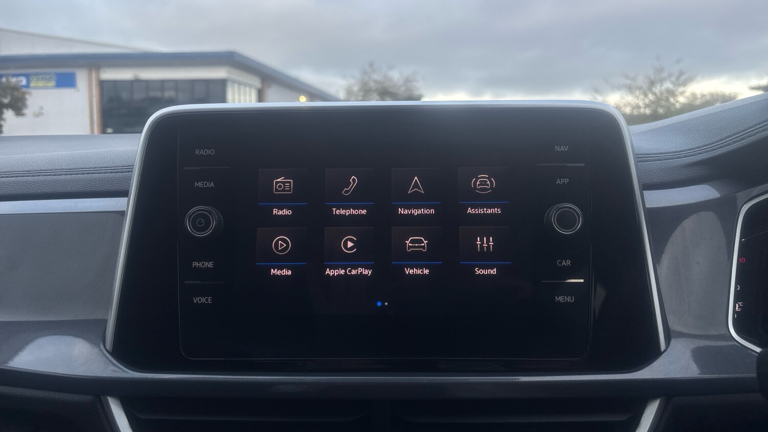 Used Volkswagen T-Roc 2024 for sale - 76207673: Photo 28