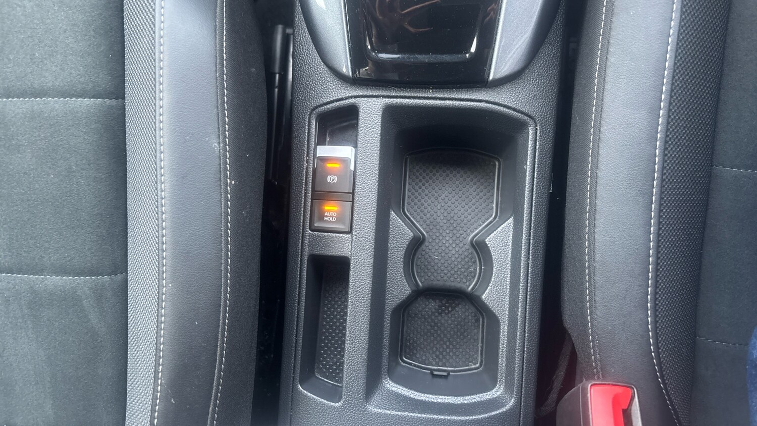 Used Volkswagen T-Roc 2024 for sale - 76207673: Photo 40