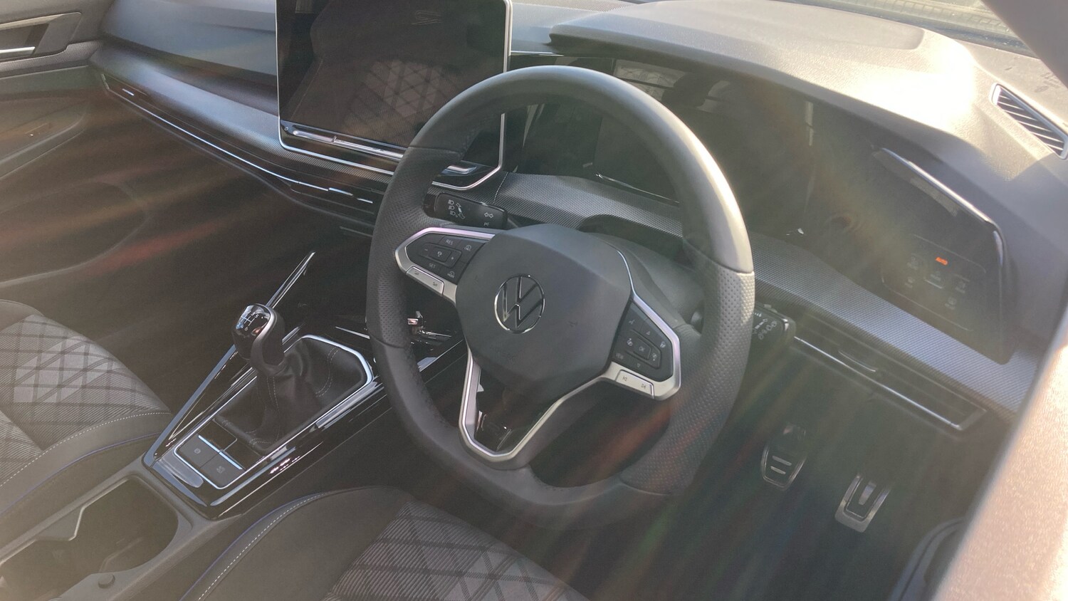 Used Volkswagen Golf 2025 for sale - 77900866: Photo 11