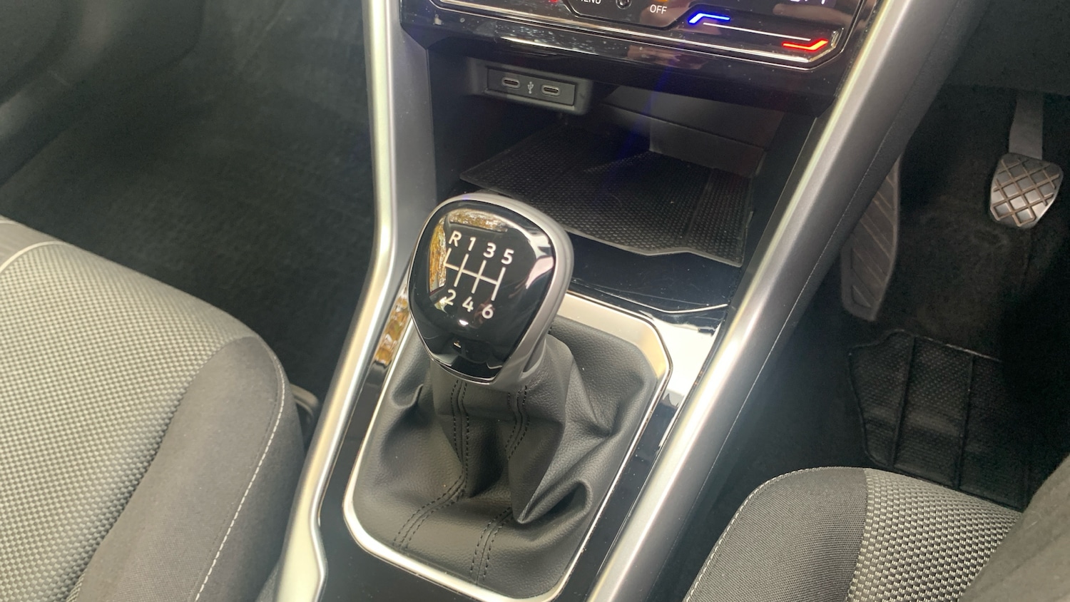 Used Volkswagen T-Roc 2022 for sale - 76207669: Photo 13