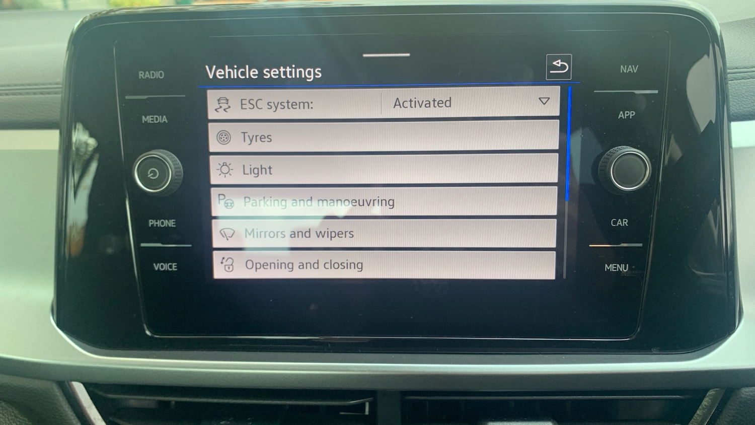 Used Volkswagen T-Roc 2022 for sale - 76207669: Photo 34