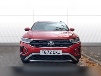 Used Volkswagen T-Roc 2022 for sale - 76207669: Photo