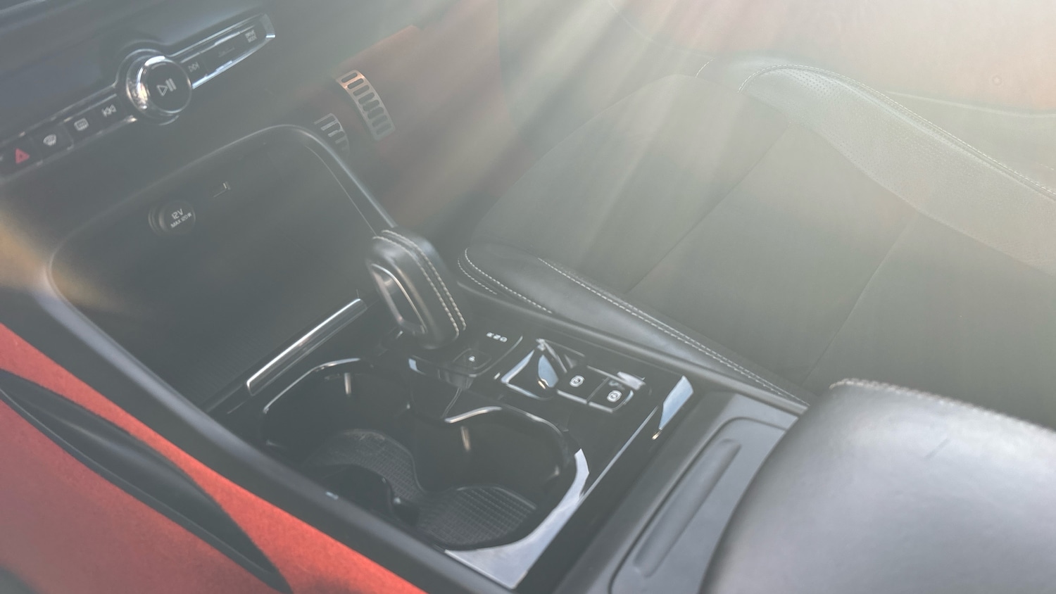 Used Volvo XC40 2018 for sale - 76649916: Photo 13