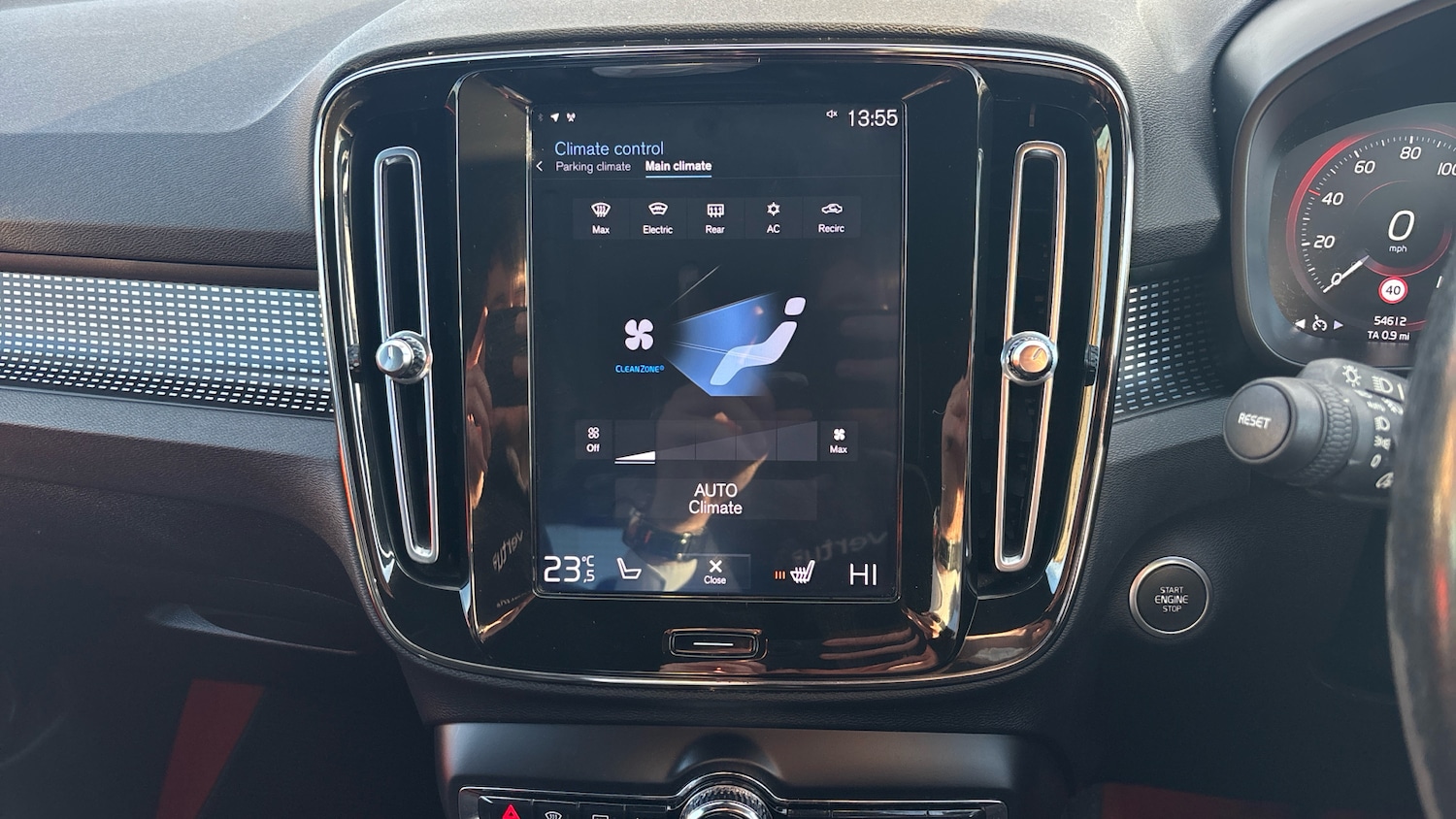 Used Volvo XC40 2018 for sale - 76649916: Photo 31