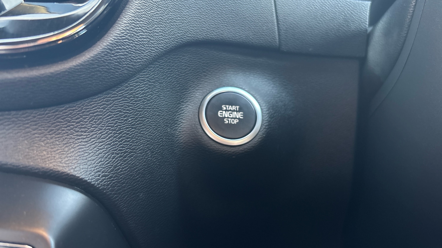 Used Volvo XC40 2018 for sale - 76649916: Photo 34