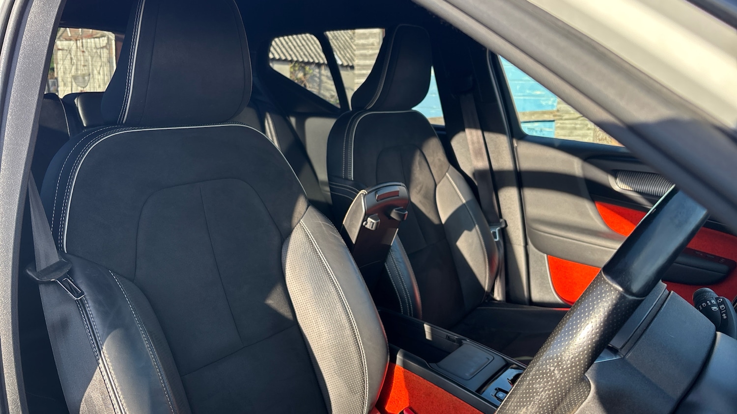 Used Volvo XC40 2018 for sale - 76649916: Photo 36