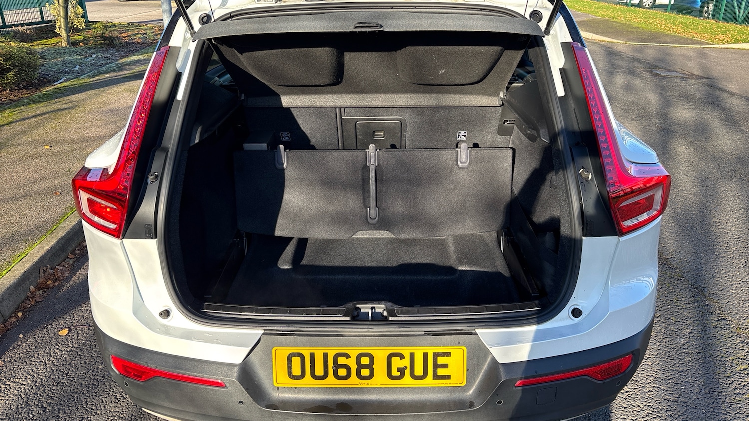 Used Volvo XC40 2018 for sale - 76649916: Photo 43