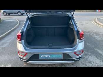 Used Volkswagen T-Roc 2023 for sale - 74634966: Photo