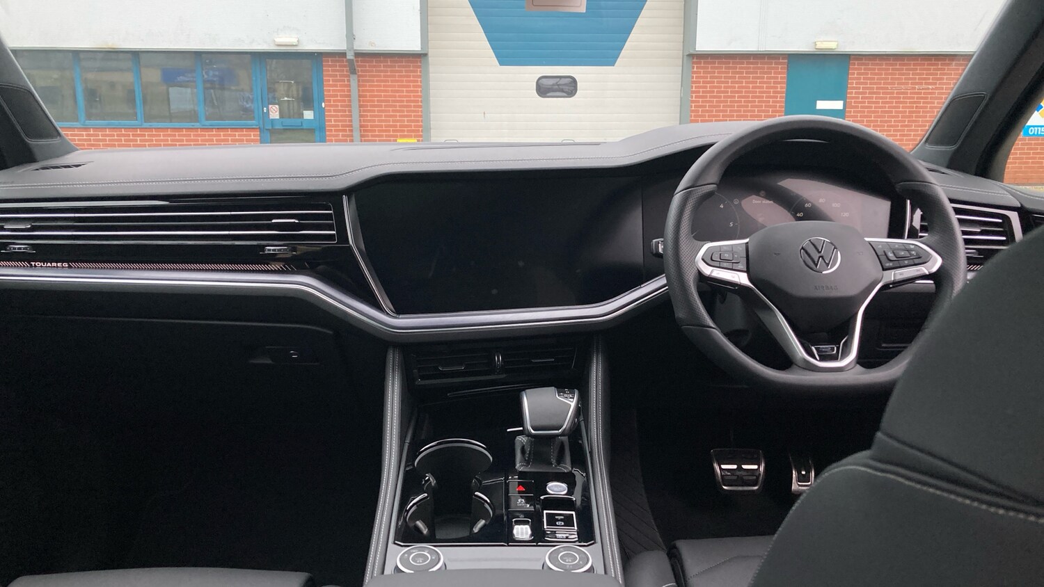 Used Volkswagen Touareg 2025 for sale - 77336435: Photo 10