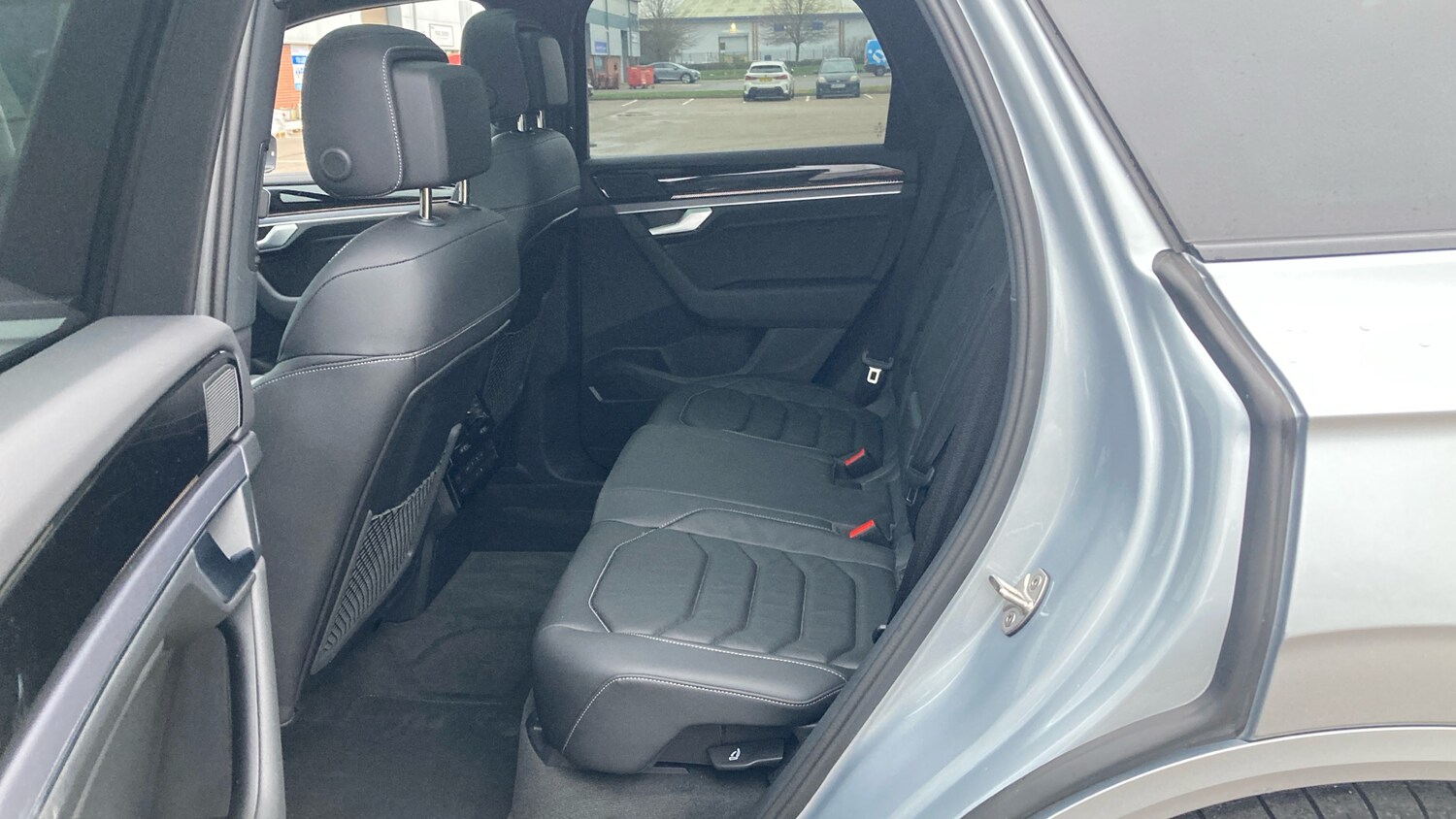 Used Volkswagen Touareg 2025 for sale - 77336435: Photo 16