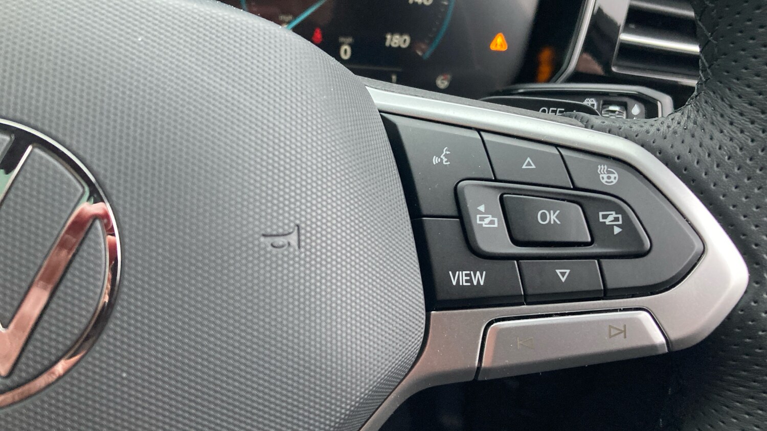 Used Volkswagen Touareg 2025 for sale - 77336435: Photo 30