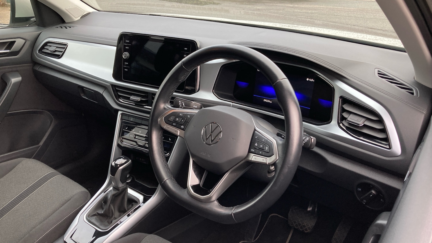 Used Volkswagen T-Roc 2023 for sale - 76807003: Photo 11