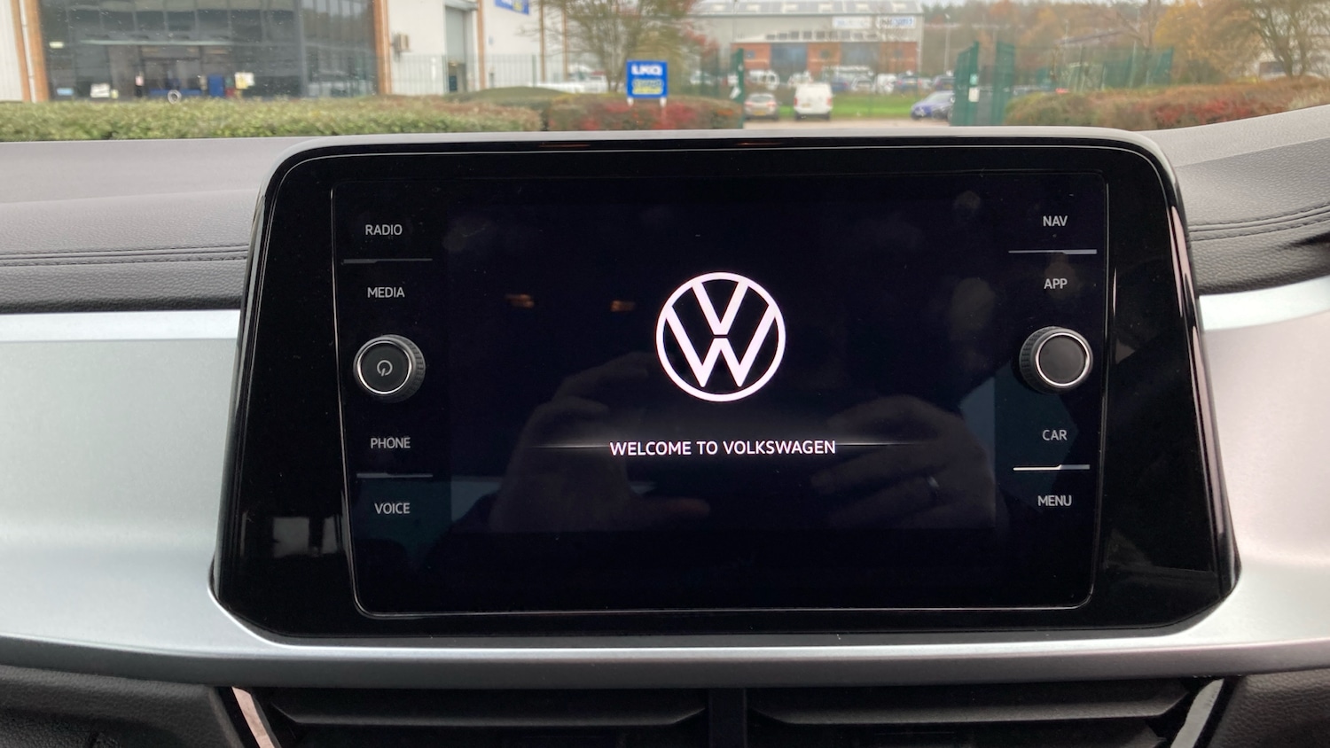 Used Volkswagen T-Roc 2023 for sale - 76807003: Photo 12