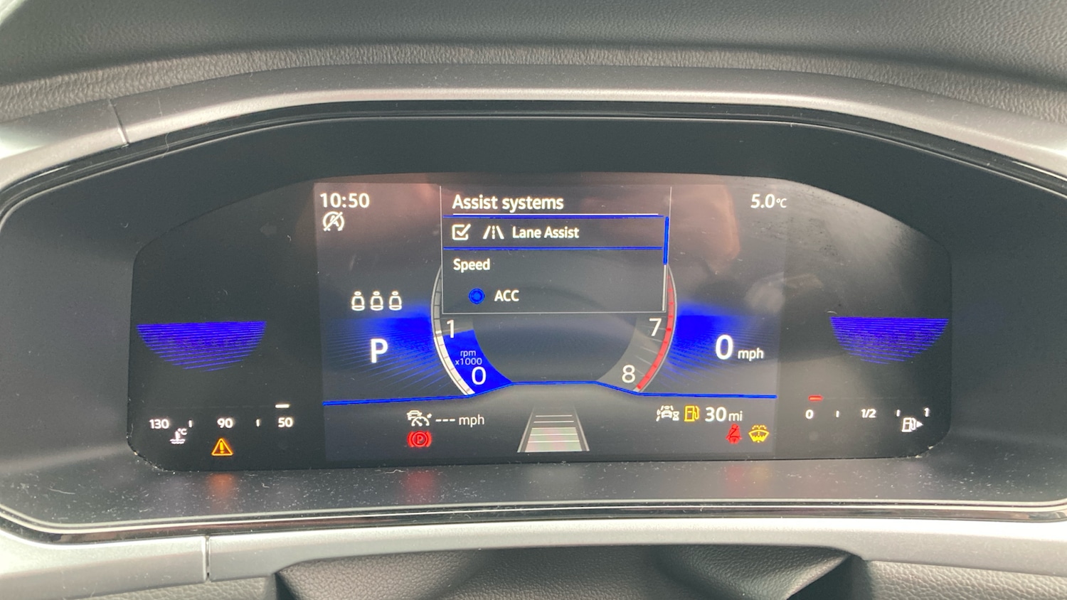 Used Volkswagen T-Roc 2023 for sale - 76807003: Photo 32