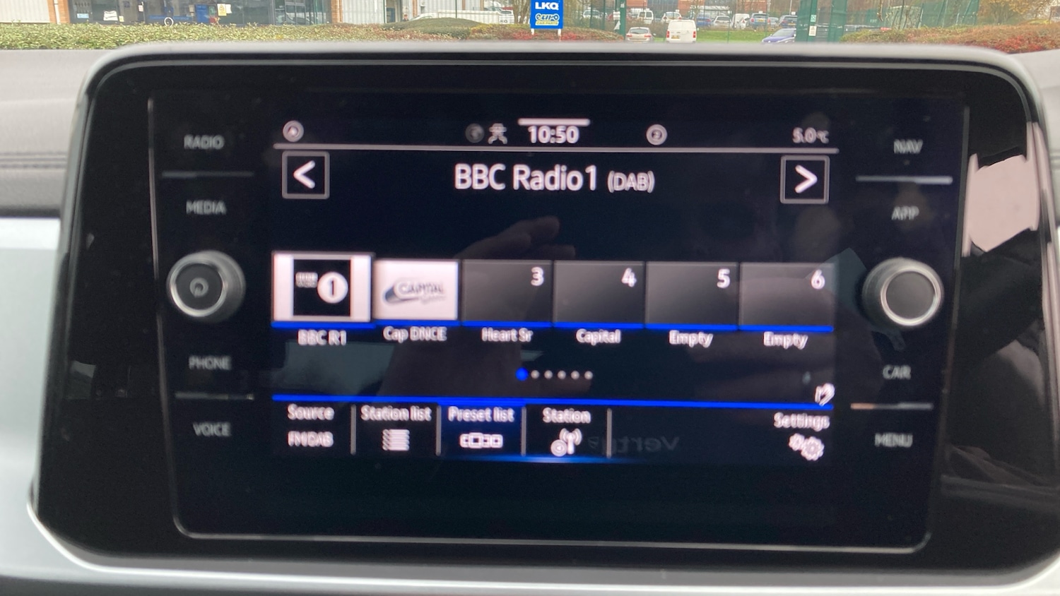 Used Volkswagen T-Roc 2023 for sale - 76807003: Photo 33