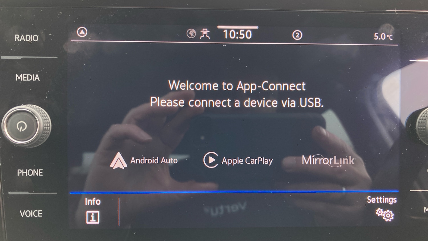 Used Volkswagen T-Roc 2023 for sale - 76807003: Photo 36