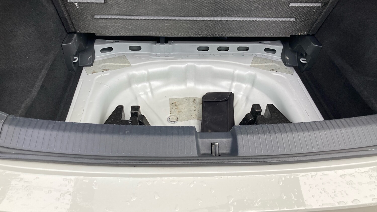 Used Volkswagen T-Roc 2023 for sale - 76807003: Photo 44