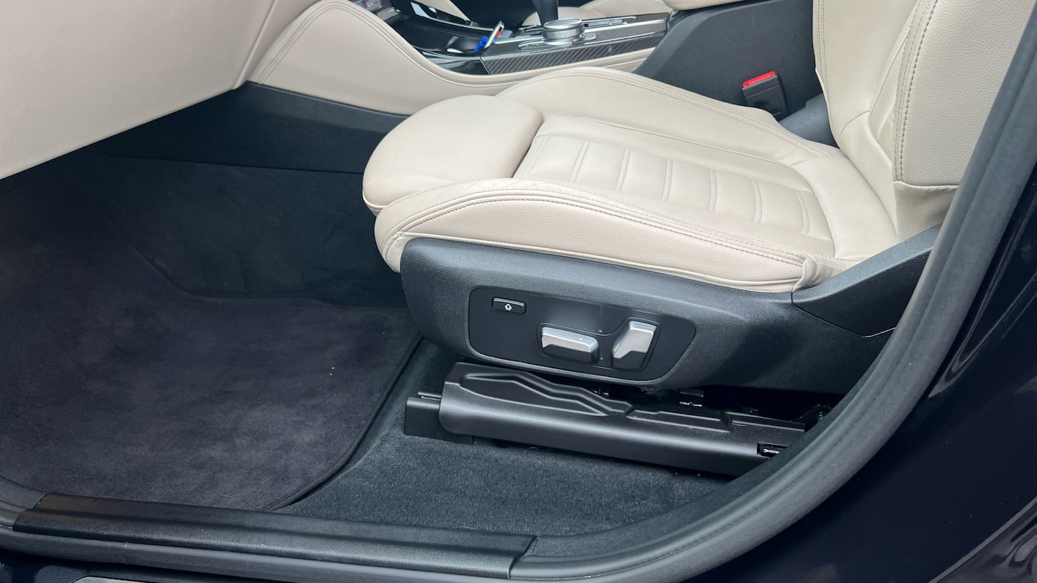 Used BMW X4 2020 for sale - 76968717: Photo 43