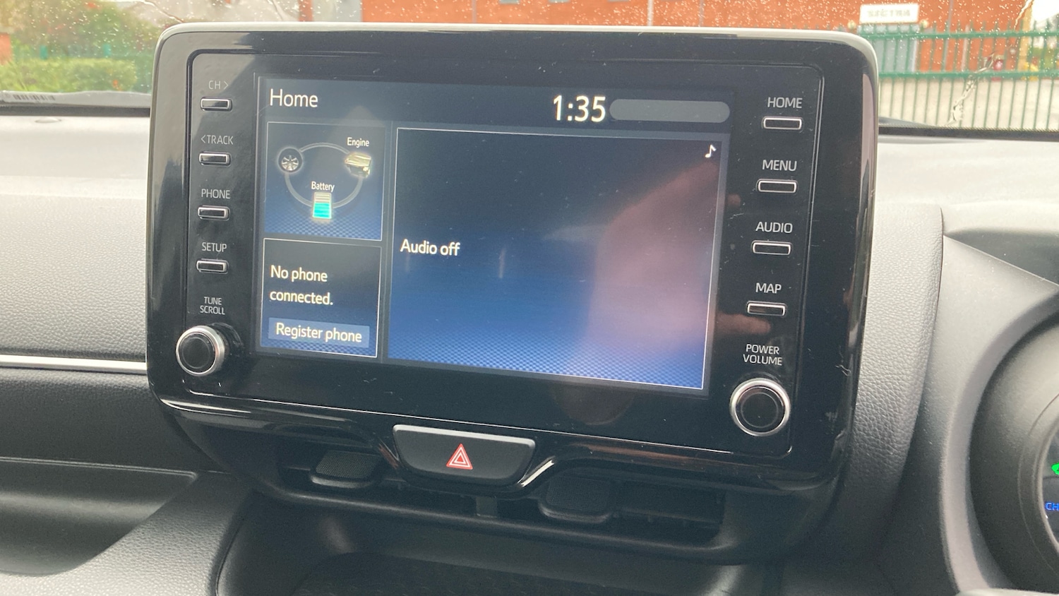 Used Toyota Yaris 2022 for sale - 76596104: Photo 24