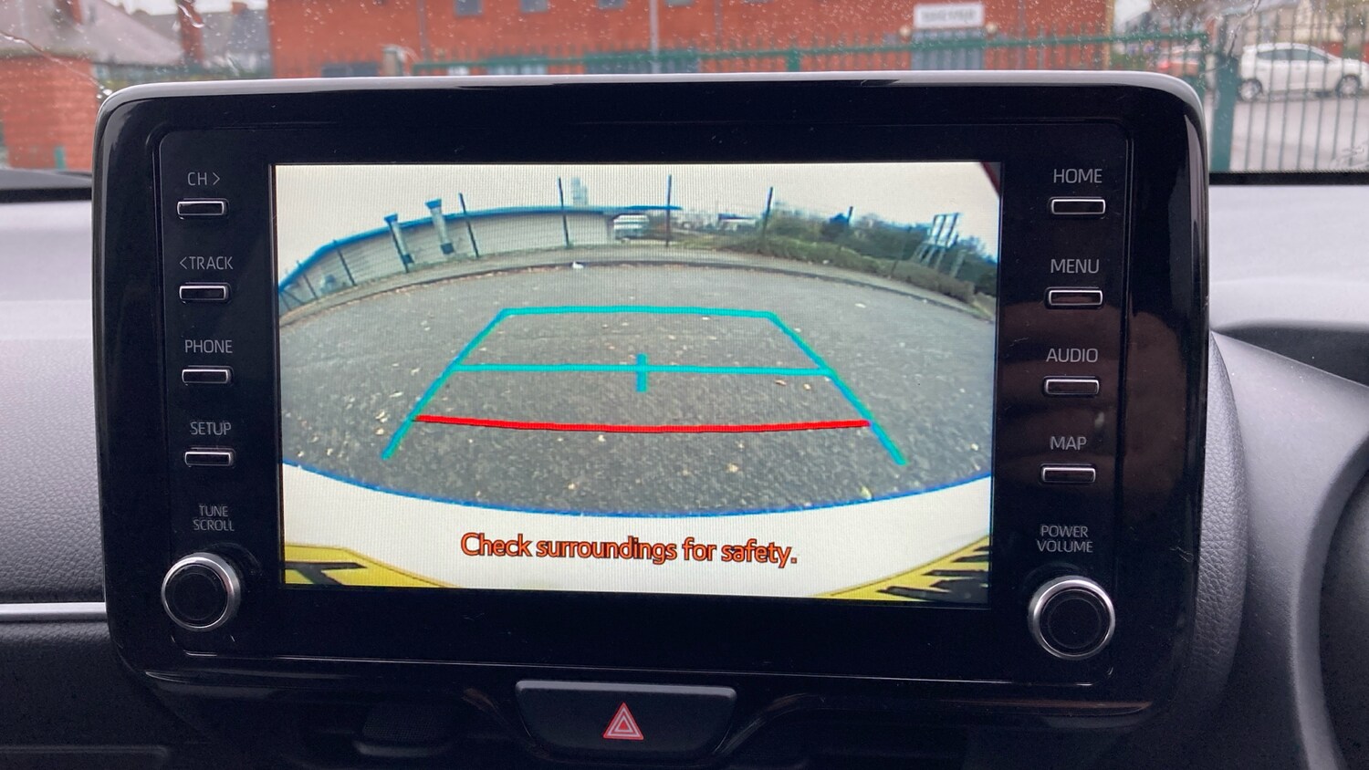 Used Toyota Yaris 2022 for sale - 76596104: Photo 27