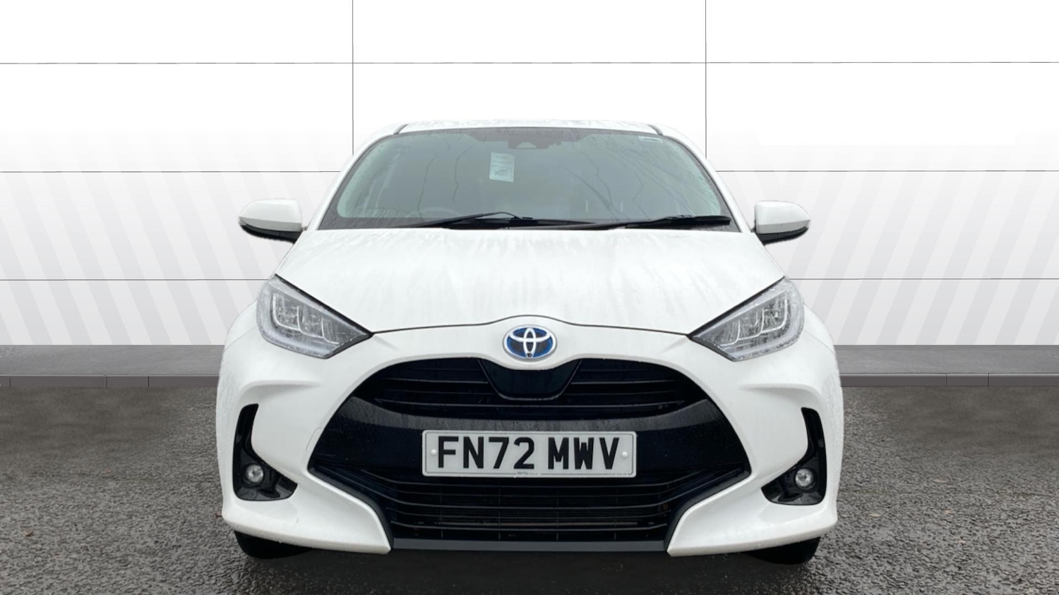 Used Toyota Yaris 2022 for sale - 76596104: Photo 3