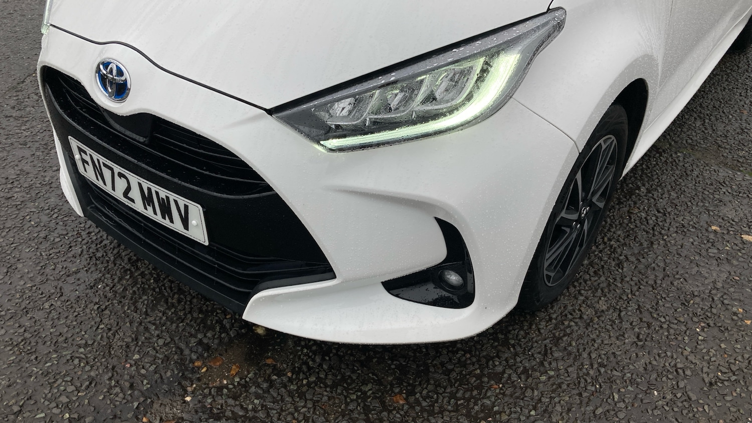 Used Toyota Yaris 2022 for sale - 76596104: Photo 43