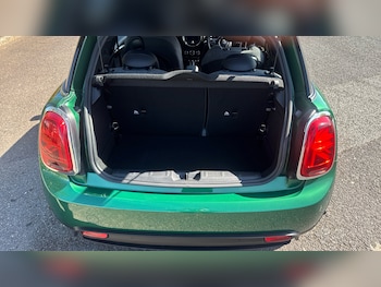 Used MINI Hatch 2021 for sale - 78352405: Photo