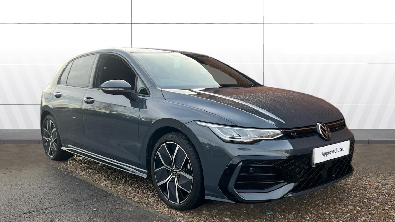 Used Volkswagen Golf 2025 for sale - 76859010: Photo 1