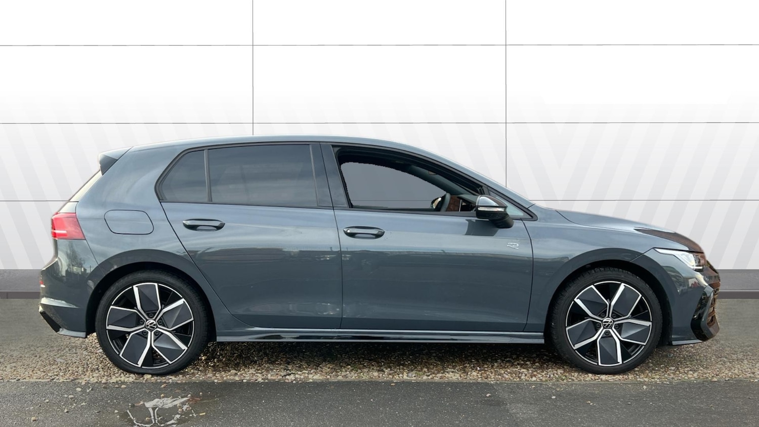 Used Volkswagen Golf 2025 for sale - 76859010: Photo 5