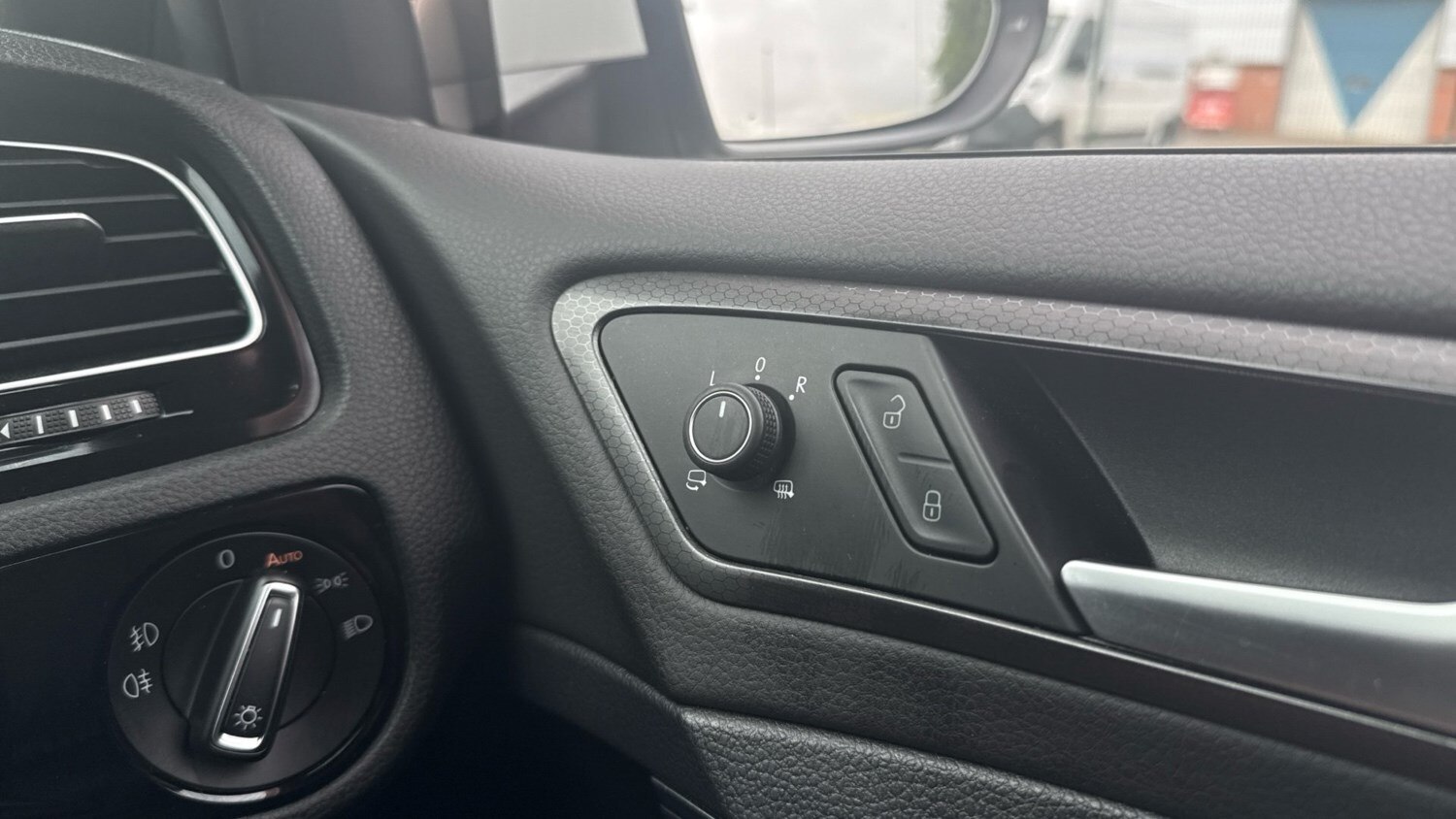 2019 Volkswagen Golf 2.0 TDI 184 GTD 5dr DSG Diesel Hatchback Hatchback Diesel A - Picture 23 of 24
