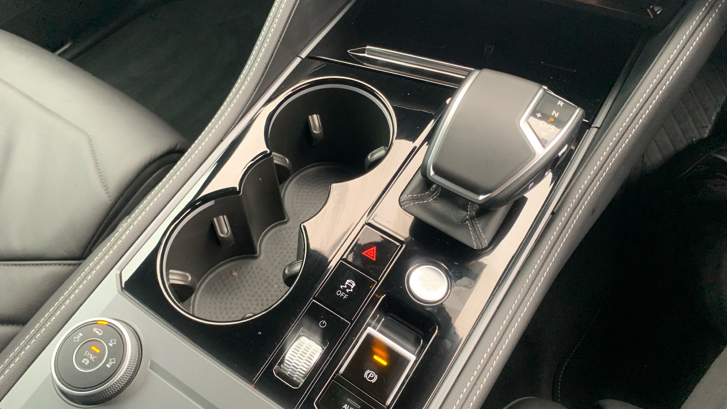 Used Volkswagen Touareg 2025 for sale - 76637623: Photo 13