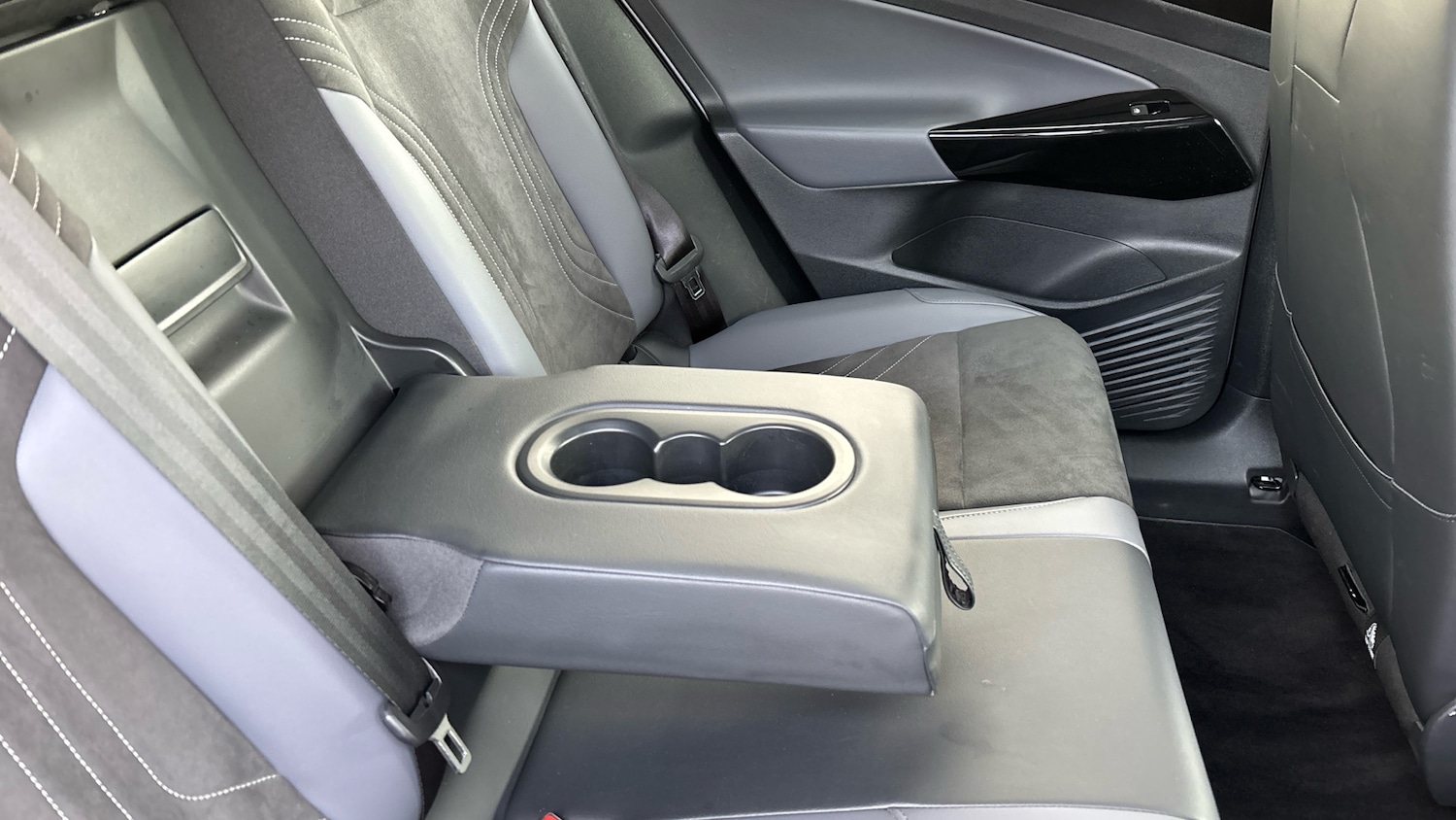 Used Volkswagen ID.5 2022 for sale - 77189102: Photo 41