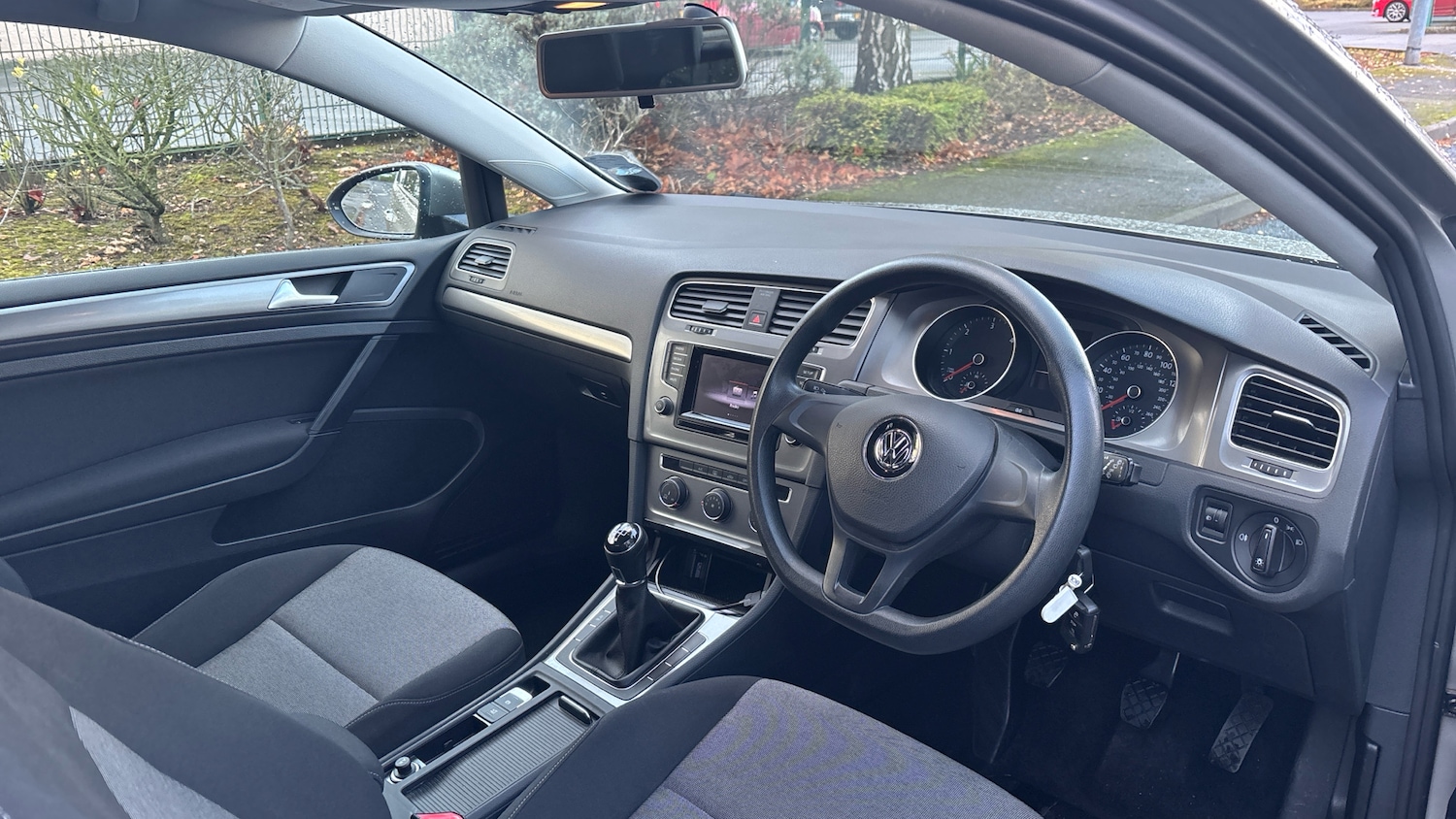 Used Volkswagen Golf 2013 for sale - 76430726: Photo 11