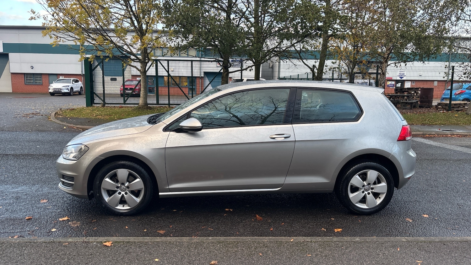 Used Volkswagen Golf 2013 for sale - 76430726: Photo 27