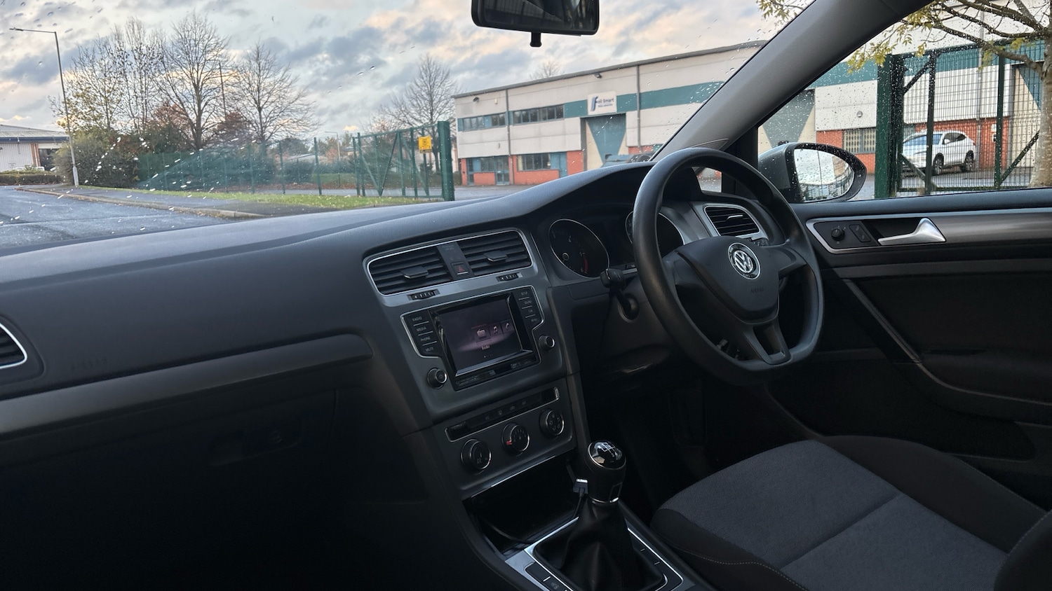 Used Volkswagen Golf 2013 for sale - 76430726: Photo 9