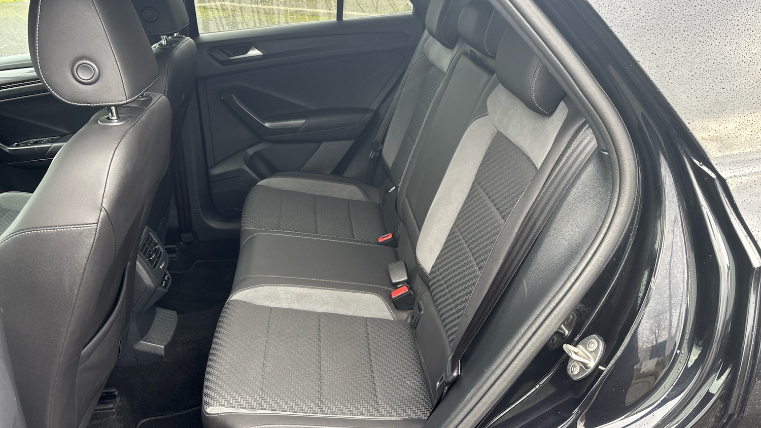 Used Volkswagen T-Roc 2020 for sale - 76980723: Photo 16