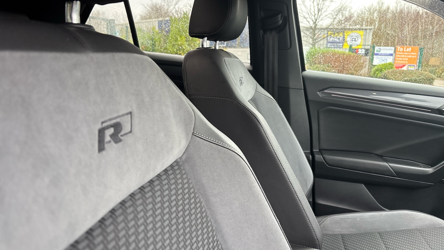 Used Volkswagen T-Roc 2020 for sale - 76980723: Photo 49