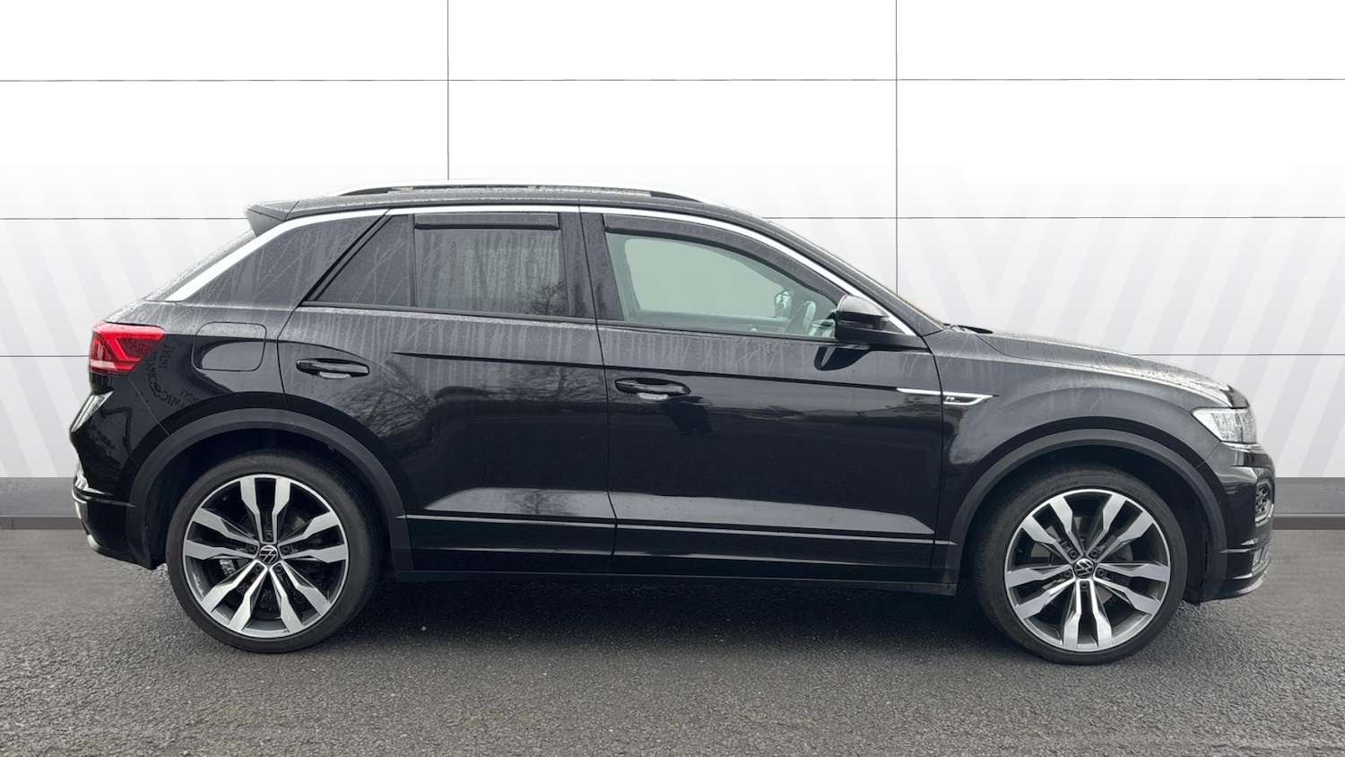 Used Volkswagen T-Roc 2020 for sale - 76980723: Photo 5