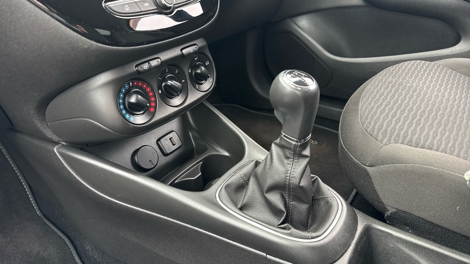 Used Vauxhall Corsa 2016 for sale - 77544562: Photo 13