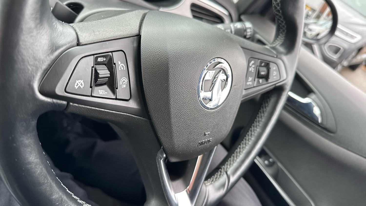 Used Vauxhall Corsa 2016 for sale - 77544562: Photo 32