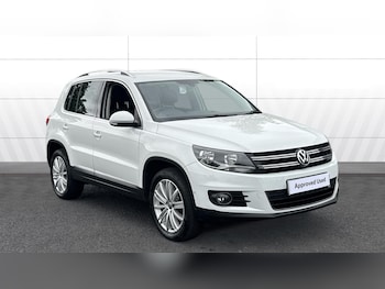 2016 (16) - 2.0 TDi BlueMotion Tech Match Edition 150 5dr Diesel Estate