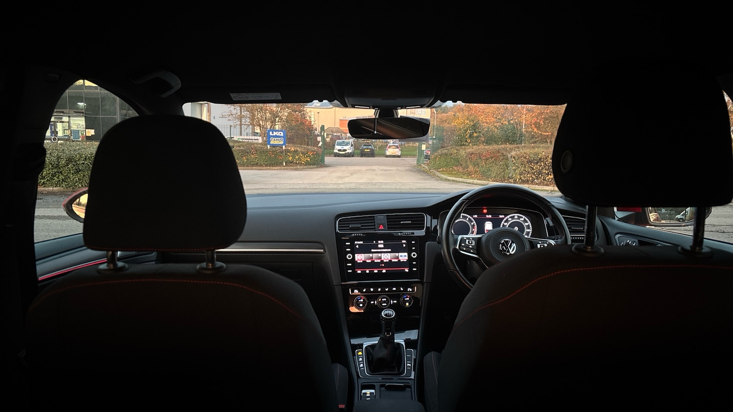 Used Volkswagen Golf 2018 for sale - 76510608: Photo 28