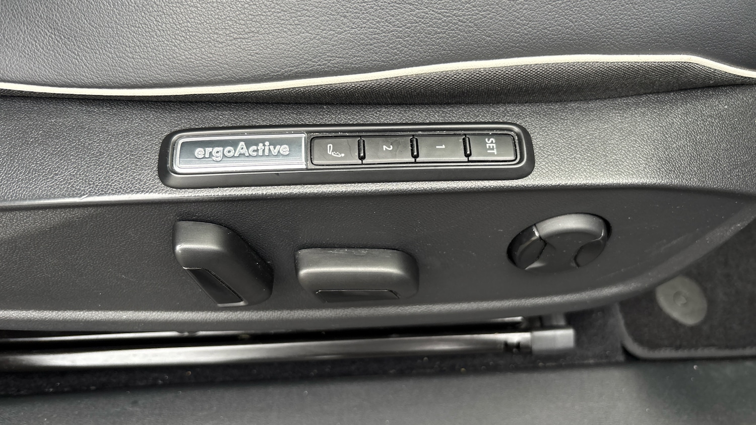 Used Volkswagen ID.4 2021 for sale - 77446180: Photo 45