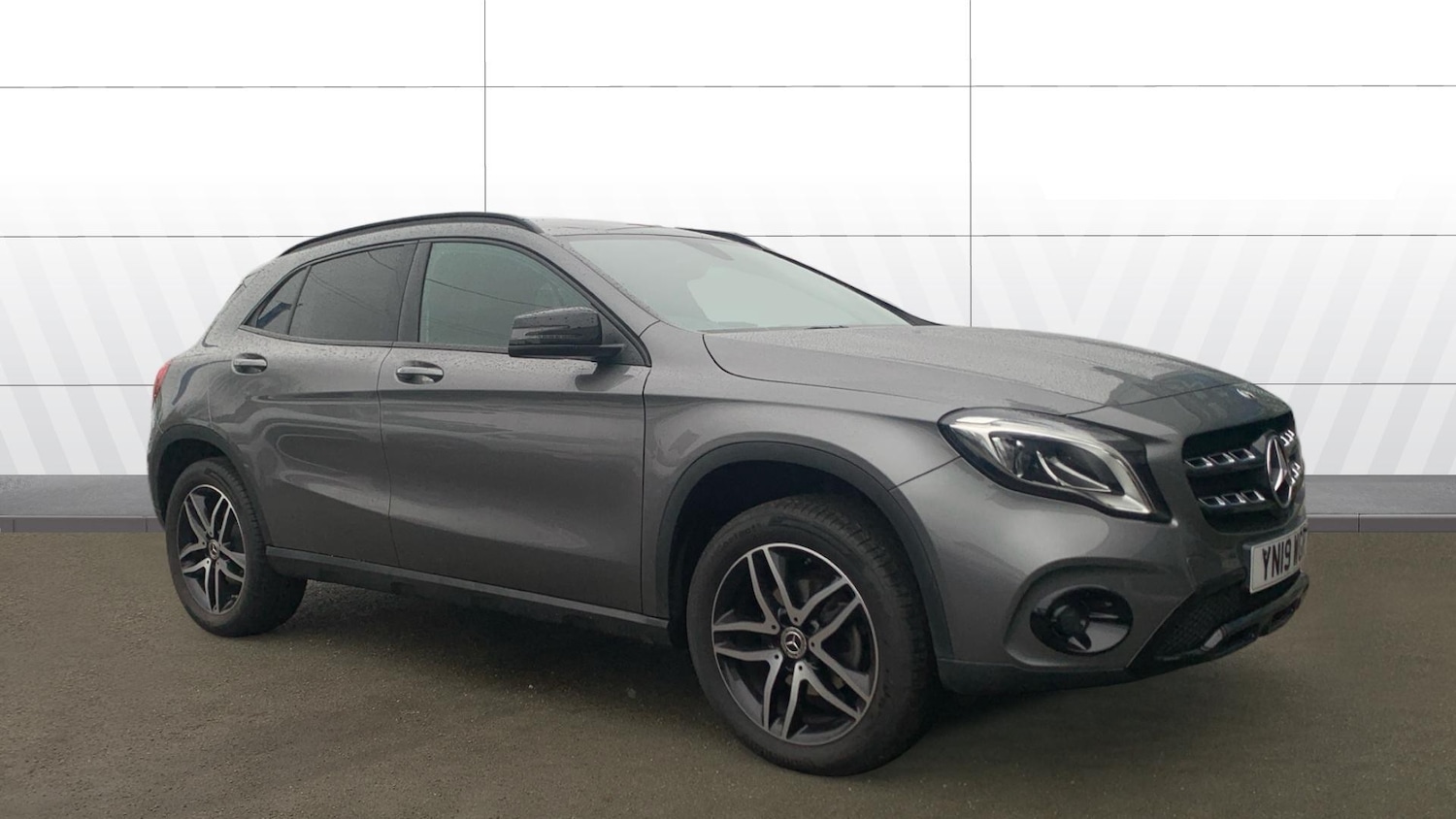 Used Mercedes-Benz GLA 2019 for sale - 77367475: Photo 1
