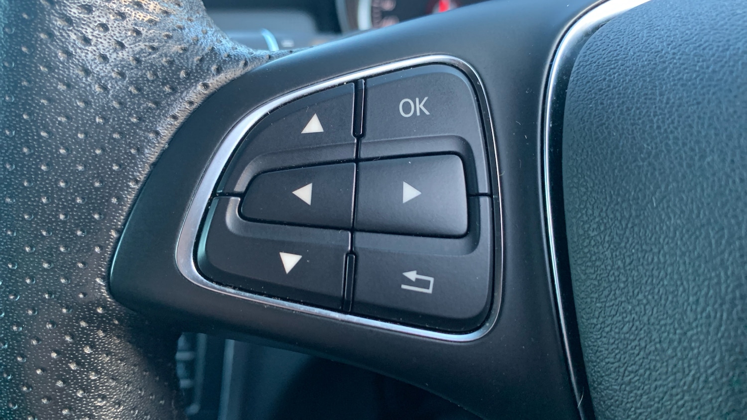 Used Mercedes-Benz GLA 2019 for sale - 77367475: Photo 21