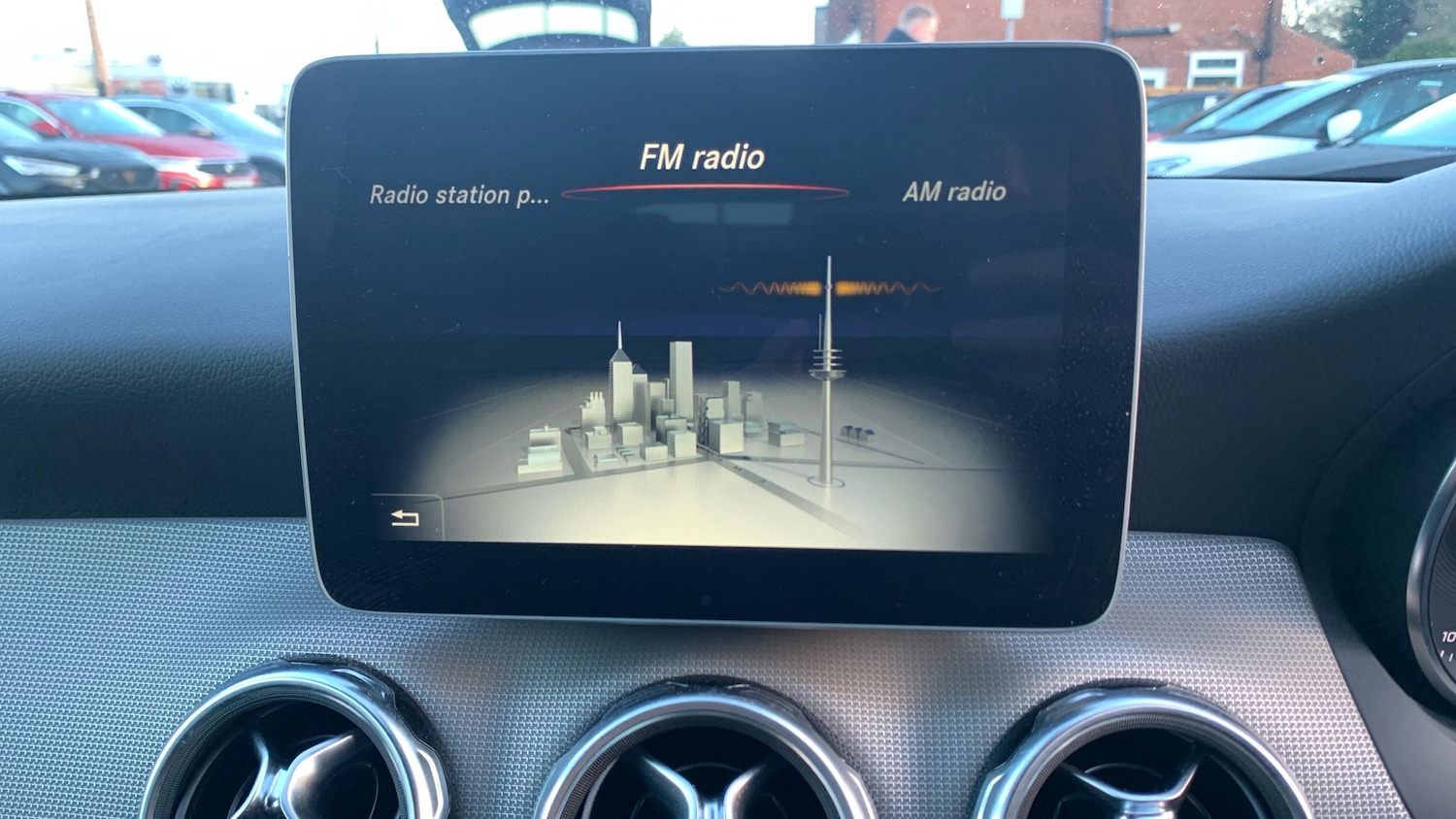 Used Mercedes-Benz GLA 2019 for sale - 77367475: Photo 35